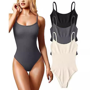 Body tendance à fines bretelles avec taille haute, panneaux latéraux sans couture et texture côtelée, idéal pour porter en superposition ou seul - Product Image 5