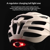 Casque demi-coque unisexe adulte ultraléger avec grande ventilation, feu arrière intégré, respirant, pour cyclisme et activités de plein air