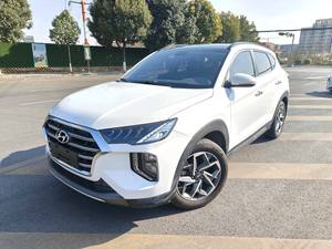 <span class=keywords><strong>Hyundai</strong></span> <span class=keywords><strong>Tucson</strong></span> <span class=keywords><strong>2019</strong></span> 1.6T GDi 280T GDi GLS 2WD Fashion Automático, Auto Usado, Volante a la Izquierda, SUV Compacto - Product Image 1
