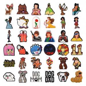 Vente chaude classique 2D PVC bonbons chaussures breloques pour personnalisé sabot bracelet décorations expédition rapide par DHL/Fedex - Product Image 1