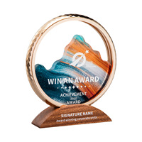 Trophée de cristal rond de démo haut de gamme entreprise prix de commémoration d'affaires nouveau trophée de cristal de cadre en métal de style avec base en bois