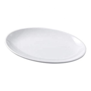Personnalisez le LOGO Vente en Gros <span class=keywords><strong>Assiette</strong></span> Ovale de Restaurant en <span class=keywords><strong>Plastique</strong></span> Sur Mesure Vaisselle Blanche <span class=keywords><strong>Assiette</strong></span> Ovale en Mélamine - Product Image 1