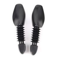 Vente en gros Logo personnalisé Brancard extensible réglable Ensemble d'embauchoirs en plastique noir