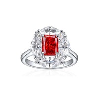 Cincin Pertunangan Perak Murni S925 Berlapis Emas Putih Potongan Bunga Es Zirkon 5A 6*8 Batu Permata Berwarna 1.5-karat untuk Pesta Pernikahan
