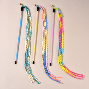 Mainan Tongkat Kucing Berumbai Manik-Manik Warna-Warni Baru Diluncurkan, Permainan Interaktif Menyenangkan dengan Lonceng dan Bulu, Tongkat Pijat untuk Kucing - Product Image 6