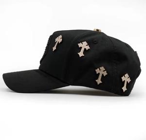 Gorra de Béisbol de Gamuza con Logotipo Personalizado, Diseño de 5 Paneles, Estilo Deportivo, Visera Ancha, Bordado con Pedrería, Gorra Original Ajustada - Product Image 3