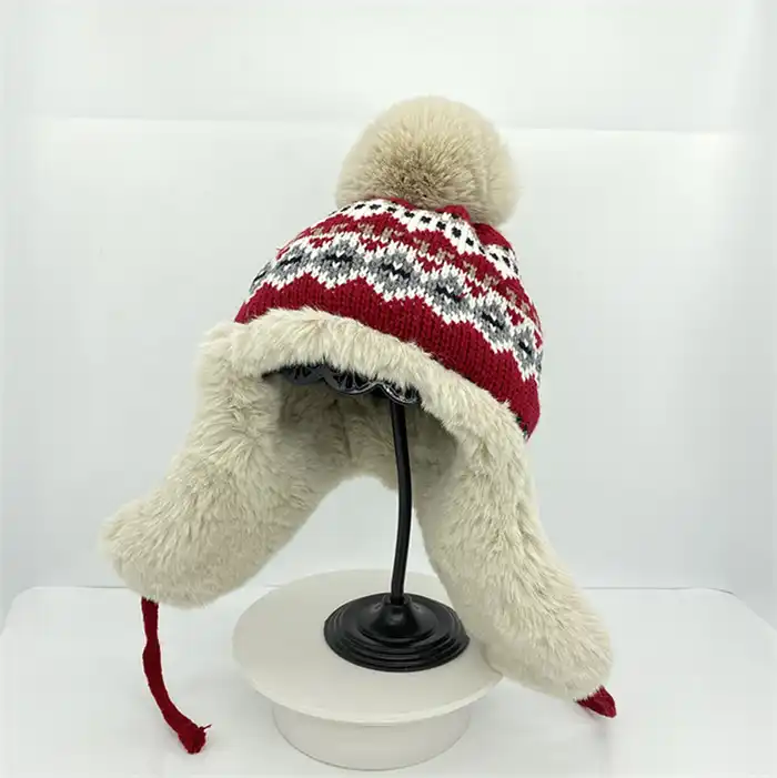 Acheter Nouveau Chapeau de pull en polaire plissée pour femmes, chapeau  chaud tricoté à carreaux pour Protection des oreilles, automne et hiver