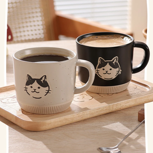 Lot de 2 tasses à café/thé en céramique motif chat mignon (200 ml) noir et blanc, résistantes au micro-ondes, cadeaux d'affaires personnalisables, directement de l'usine - Product Image 1