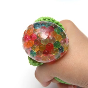Juguete antiestrés de cabeza de dinosaurio con sonido, pelota de apretar de animal de TPR suave, juguete de descompresión al por mayor - Product Image 1