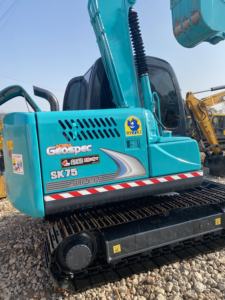 Excavateur d'occasion Kobelco SK75-8 de 7 tonnes avec moteur à engrenages-Excellent état de haute qualité pour la construction et l'agriculture - Product Image 5