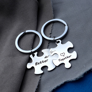 Set <span class=keywords><strong>de</strong></span> Regalos 'Mejor Juntos' para Novio o Novia, Regalos para Relaciones a Distancia, Regalos <span class=keywords><strong>de</strong></span> San Valentín, Llavero con <span class=keywords><strong>Piezas</strong></span> <span class=keywords><strong>de</strong></span> <span class=keywords><strong>Rompecabezas</strong></span> para Parejas - Product Image 1