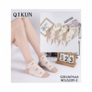 Calzini Casual sportivi in cotone pettinato da donna taglia unica traspirante personaggio dei cartoni animati ricamato usa e getta per l'inverno - Product Image 1