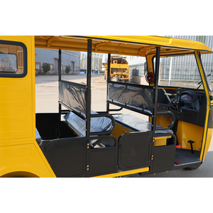 Трехколесный мотоцикл-такси Tuk Tuk Petrol Keke Bajaj с бензиновым двигателем и кабиной для перевозки пассажиров - Product Image 4