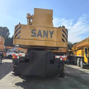 Grúa sobre Camión SANY STC800 Usada al 90% en Buen Estado, Grúa de 80 Toneladas de Segunda Mano, Grúa Sany STC800 con Sistema PLC Incluido - Product Image 2