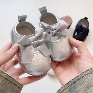 Invierno niñas versión coreana arco princesa zapatos individuales bebé <span class=keywords><strong>Velcro</strong></span> antideslizante zapatos <span class=keywords><strong>para</strong></span> caminar - Product Image 1