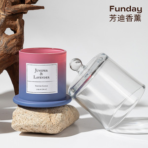 Bougie parfumée de haute qualité au parfum agréable, avec cloche dorée et dégradé de couleurs Dopamine, idéale pour mariage, fête de mi-automne, anniversaire ou comme souvenir. - Product Image 4