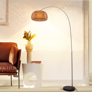 Lampadaire en bambou et <span class=keywords><strong>rotin</strong></span>, grand abat-jour unique en bambou, avec ampoule, hauteur réglable, éclairage <span class=keywords><strong>sur</strong></span> <span class=keywords><strong>pied</strong></span> pour la maison et l'hôtel - Product Image 1