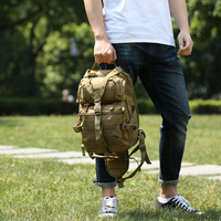 Sac d'assaut carré pour hommes Messager à cadre externe avec doublure en polyester pour le camping et les voyages à usage tactique