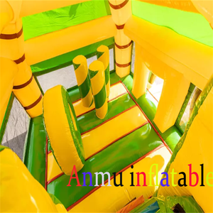 Les enfants adorent le château gonflable multi-activités « Super Jungle », personnalisable en taille. - Product Image 3