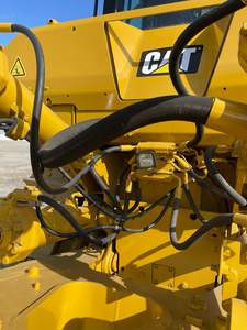 Bouteur Caterpillar D8R d'occasion Bulldozer pour chats de seconde main pour Caterpillar - Product Image 2