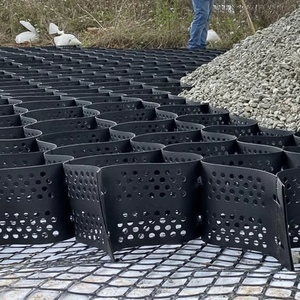 Système <span class=keywords><strong>de</strong></span> confinement cellulaire <span class=keywords><strong>en</strong></span> géocell HDPE haute résistance pour la protection des pentes et le renforcement des fondations routières - Product Image 6