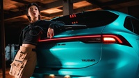 Dongfeng kendaraan bensin kecepatan tinggi untuk T5 Evo Suv 1,5td mobil baru dan aksesori LED logam elektrik kulit Turbo gelap