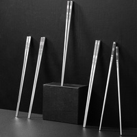 316 roestvrijstalen metalen eetstokjes met patroon, vierkant, antislip, herbruikbaar, voor thuis, restaurant, hotel, lichtgewicht set