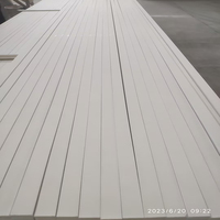 Plinthe de sol plate carrée en MDF blanc apprêté, écologique et résistante à l'humidité, pour intérieur moderne, tailles personnalisées