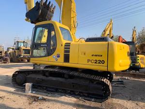Pelleteuse hydraulique d'occasion sur chenilles KOMATSU PC220-6 22 tonnes PC200-6 PC210LC-8 PC350-8 haute qualité - Product Image 3