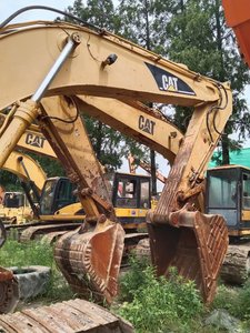 Excavadora Caterpillar 325B Usada en Japón, Año 2005, Buen Estado, Pocas Horas de Trabajo, 28.12 Toneladas, Incluye Componentes Principales: Motor y Bomba - Product Image 5