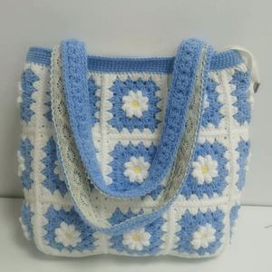 Sac fourre-tout en coton tricoté au crochet fait main pour femme, motif floral, style Amigurumi, sac de rangement décontracté, sac hobo ajouré, motif carré Granny Square - Product Image 1
