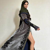 Abaya formelle quotidienne pour femmes, tendance, en velours gunmetal noir, avec dentelle florale, fente haute, enveloppe