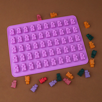Moule en silicone 48 cavités Gummy Bear Bakeware Set pour enfants pour la fabrication de chocolat et de bonbons