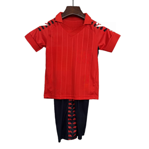 Langlebige Fußballs ets für Kinder: Langlebige sublimierte Uniformen für junge Spieler mit kunden spezifischen Designs - Product Image 1