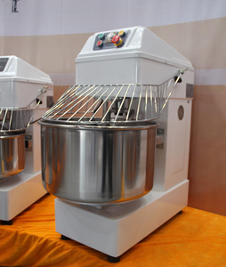 Mélangeur à spirale numérique commercial pour boulangerie, 25 kg, 20 litres, 80 litres, pour farine de maïs et lait, idéal pour usage domestique et professionnel – Approvisionnement direct usine à prix compétitif - Product Image 4