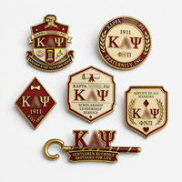 Fabricante Chino de Broches Personalizados para Hermandades, Diseños de Letras Griegas y Escudos, Broche de Zinc con Emblema del Nueve Divino para Colección