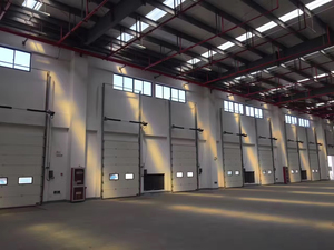 Vente en gros OEM <span class=keywords><strong>Porte</strong></span> de <span class=keywords><strong>garage</strong></span> coupe-feu <span class=keywords><strong>Porte</strong></span> élévatrice industrielle Perspective standard <span class=keywords><strong>Porte</strong></span> basculante à grande vitesse <span class=keywords><strong>Porte</strong></span> <span class=keywords><strong>sectionnelle</strong></span> industrielle - Product Image 2