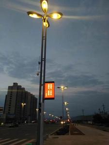 Le luci dello schermo a LED a LED HD P3 per esterni del produttore di Shenzhen hanno condotto su due lati <span class=keywords><strong>Video</strong></span> Art su palo IP65 con funzione SDK - Product Image 5