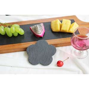 Sous-verres en <span class=keywords><strong>ardoise</strong></span> en gros, sous-verres personnalisés en forme de fleur, sous-verres en pierre noire pour la maison - Product Image 1