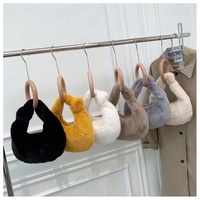 Sac Fourre-Tout Épaule Hiver 2025 Meilleure Vente en Fausse Fourrure Longue Velours, Nouvelle Mode Coréenne, Sac à Main en Peluche Artificielle Portable Sous le Bras