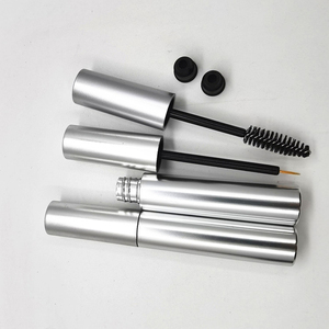 Tubo de Rímel Personalizado con Logotipo, Plateado Mate, 10 ml, Envase Vacío Redondo para Cejas, Pestañas, Delineador de Ojos y Brillo Labial - Product Image 5