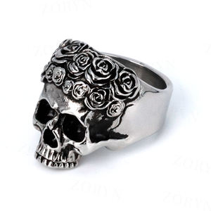Anillo de Calavera con Rosa Gótica Punk de Acero Inoxidable 316 para Hombre, Diseño Romántico Oscuro y Atrevido con Textura en Relieve en Tono Plateado Pulido - Product Image 1