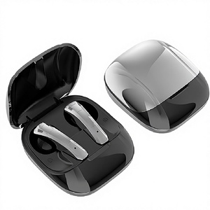 Écouteurs sans fil E68 TWS IPX4 étanches avec écran numérique et contrôle tactile LED, basses renforcées en fibre de carbone, charge inversée - Product Image 4