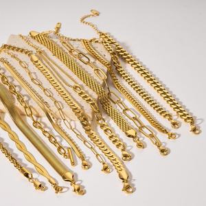 Wholesale Trendy Custom Luxury Anti Tarnish <b>Solid</b> 14k 18k Gold Stainless Steel <b>Braceletes</b> for Women - Product Image 4