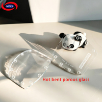 Fabricant de panneaux en verre trempé à découpe fine, sérigraphie semi-transparente, polissage par pliage à chaud, perforation des bords