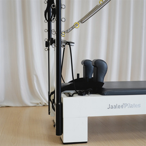 Colores y Logotipos Personalizados Disponibles, la Torre Viene con Todos los Accesorios Necesarios, Reformer de Pilates de Madera de Haya - Product Image 3