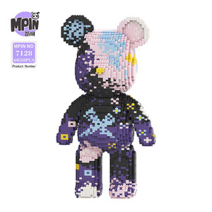 Bloques de Construcción de Oso <span class=keywords><strong>Rosa</strong></span> con Graffiti MPIN de 43CM, Modelo 6250PCS, Color Splash <span class=keywords><strong>Bearbrick</strong></span> MOC, Decoración Coleccionable de Tendencia, Regalo para Adultos - Product Image 4