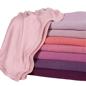 Tùy Chỉnh Cao Cấp Của Phụ Nữ Hijab Chất Lượng Cao Thân Thiện Với Môi Cotton Jersey Thoáng Khí Co Giãn Khăn Choàng Quấn Dài Hồi Giáo Khăn Mùa Thu - Product Image 1