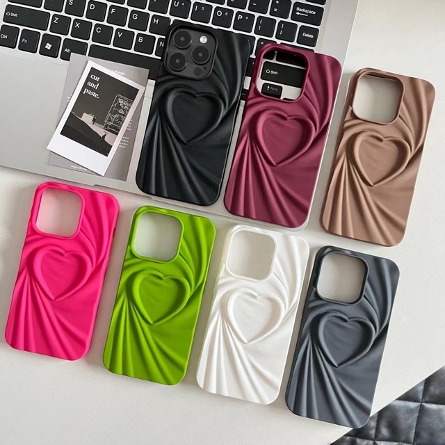 Newest Designs Wholesales 3D Pleated Heart Cell Phone Case TPU Colorful Mobile Phone Case