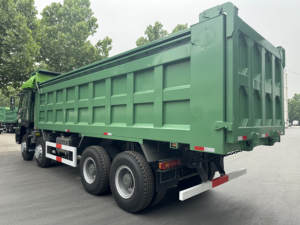 Prix d'usine Sinotruk HOWO 6x4 camion à <span class=keywords><strong>benne</strong></span> basculante avant 18m3 camion à <span class=keywords><strong>benne</strong></span> basculante 30T camion à <span class=keywords><strong>benne</strong></span> basculante pour l'Afrique - Product Image 6